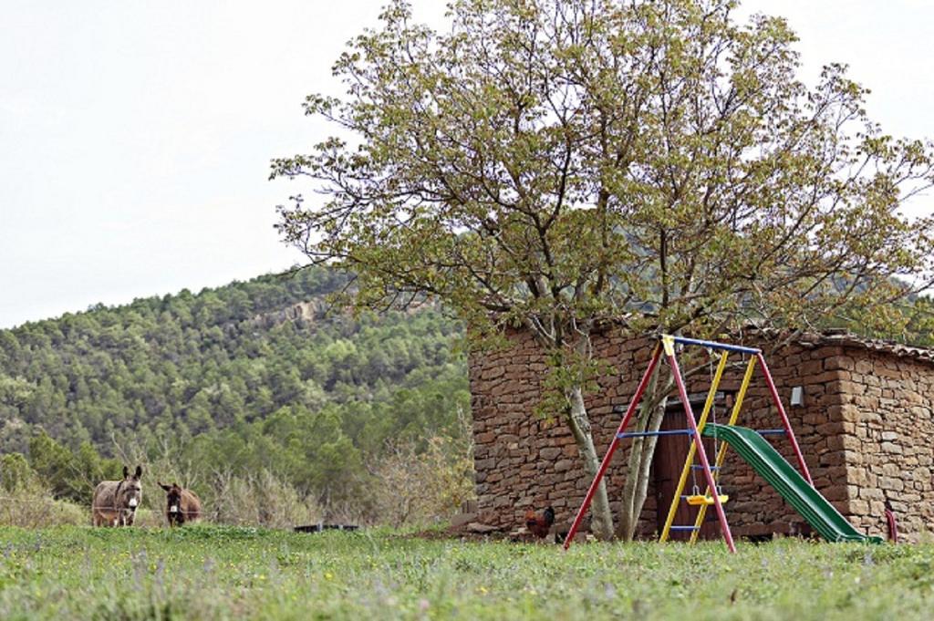 Masia Ca L'Anima Hotell La Baronia de Rialb Rum bild