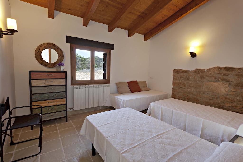 Masia Ca L'Anima Hotell La Baronia de Rialb Rum bild