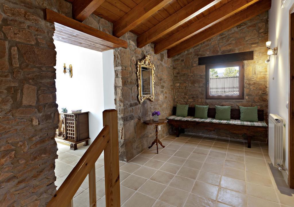 Masia Ca L'Anima Hotell La Baronia de Rialb Rum bild